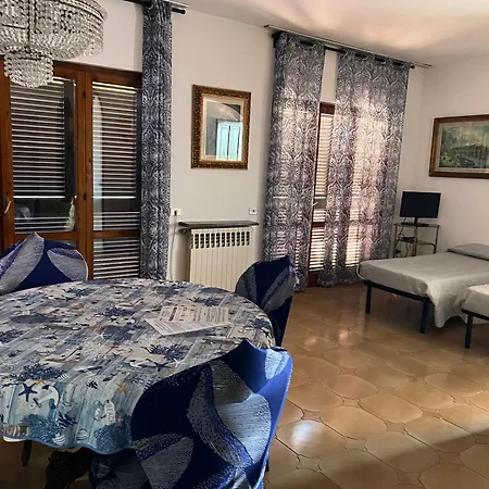 Isa Apartament *